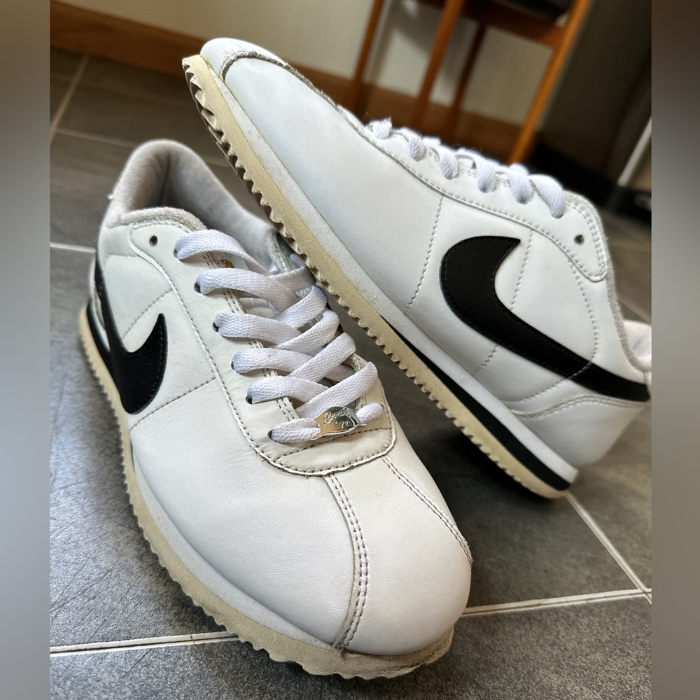 Nike Cortez white and Black ‘72
